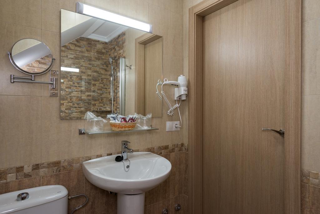 Hotel H. Ciudad De Lepe Extérieur photo